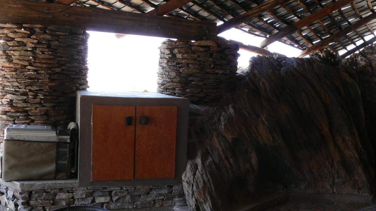 Rooiklip Camp Flintstone Apartment Exterior photo